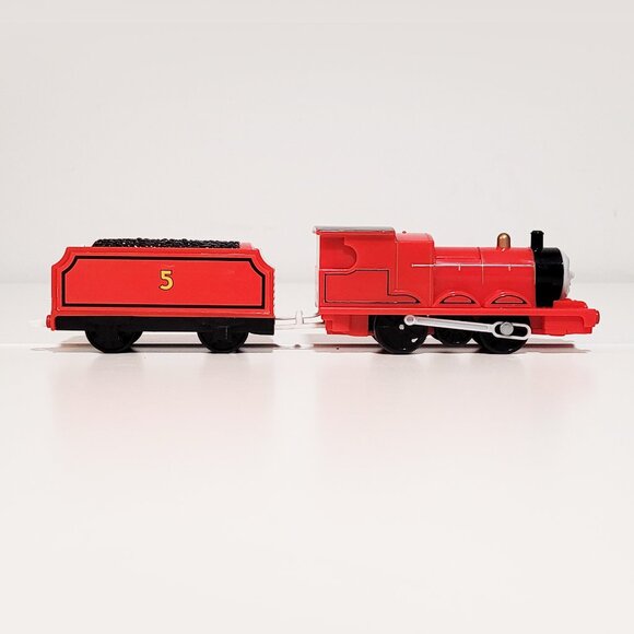 Thomas & Friends Trackmaster James Motorized Train with Tender - Works - Picture 3 of 6